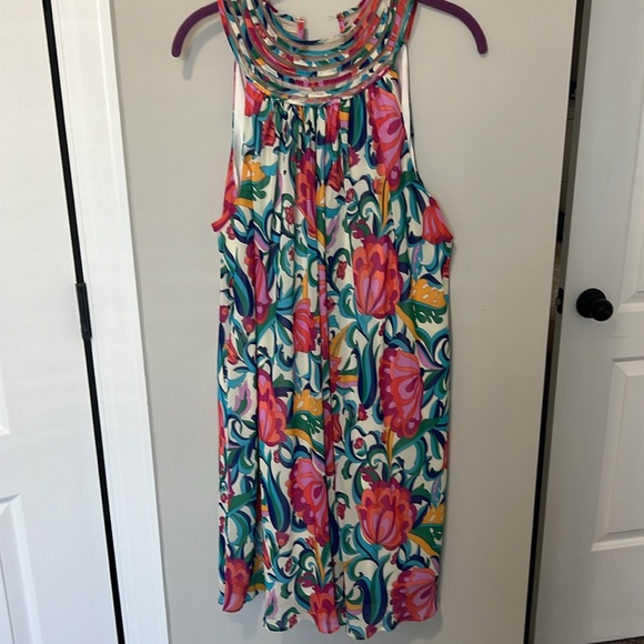 Gorgeous EUC Trina Turk Dress. XL - Picture 2 of 5